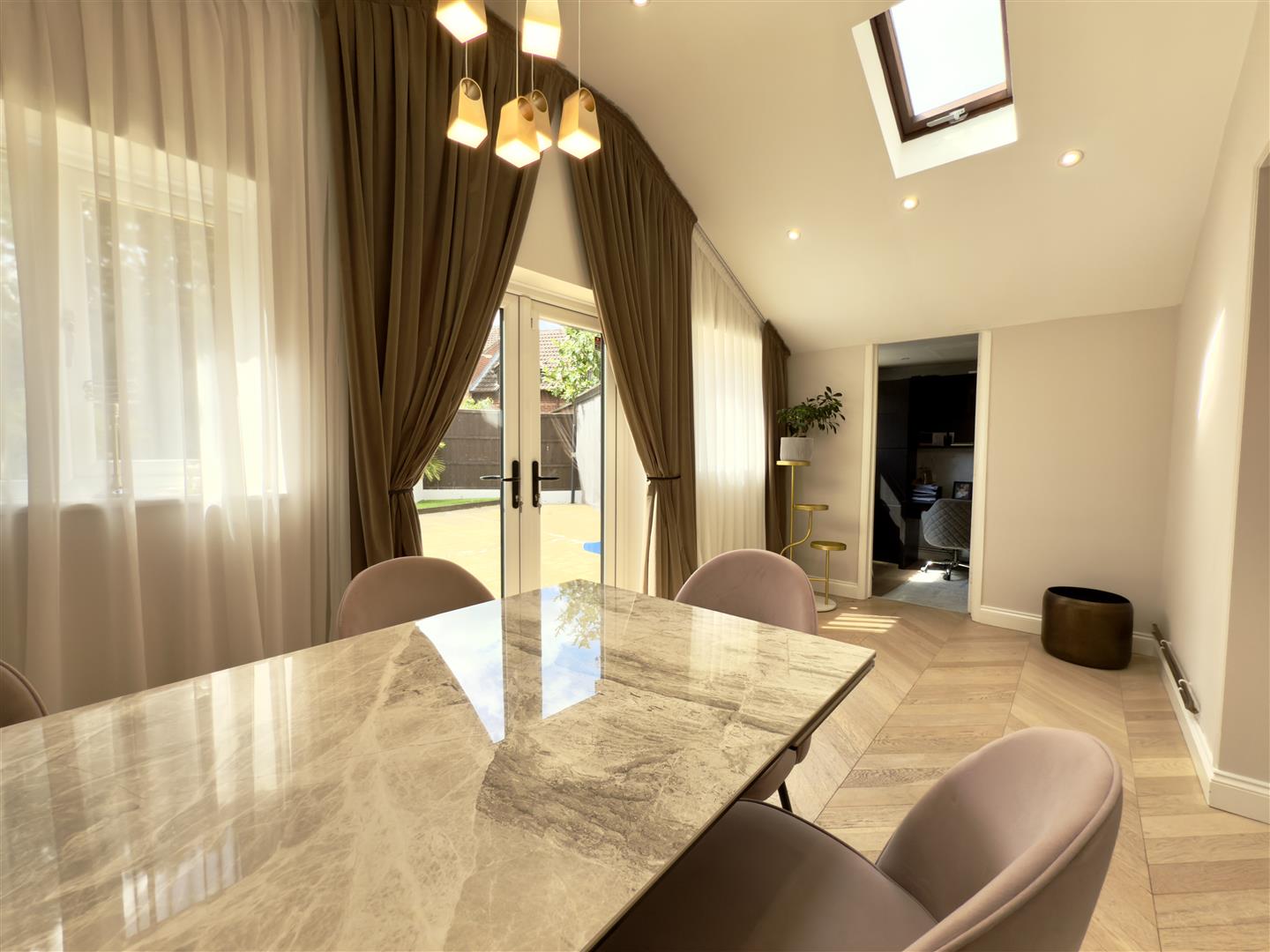 Limoges Court, Duston