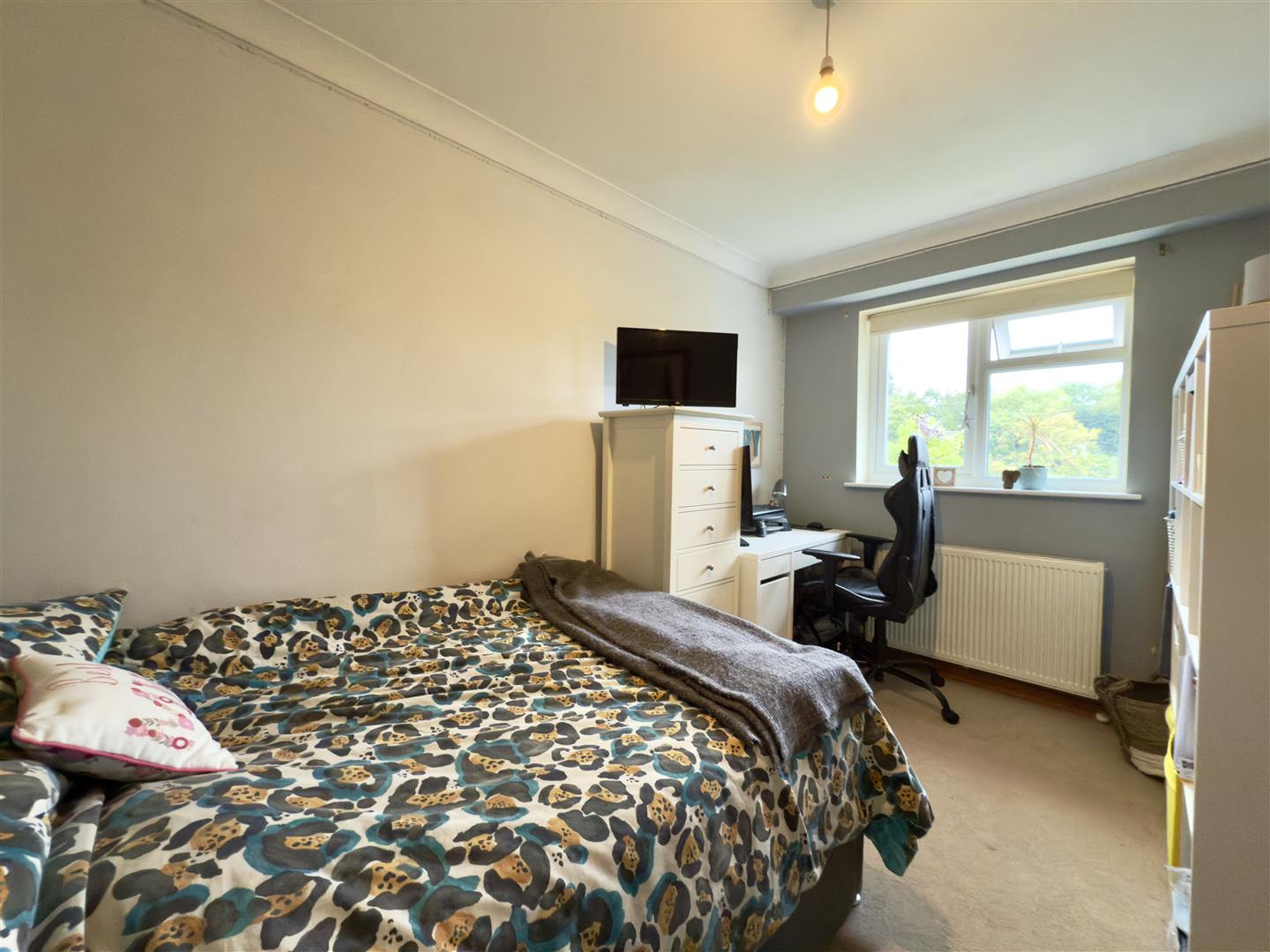 Knighton Close, Duston