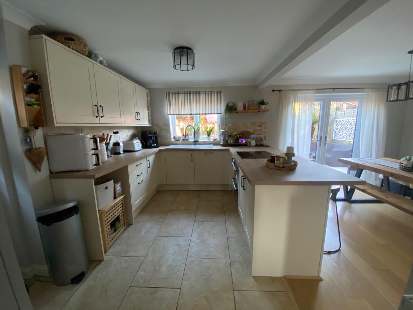 Excelsior Gardens, Duston