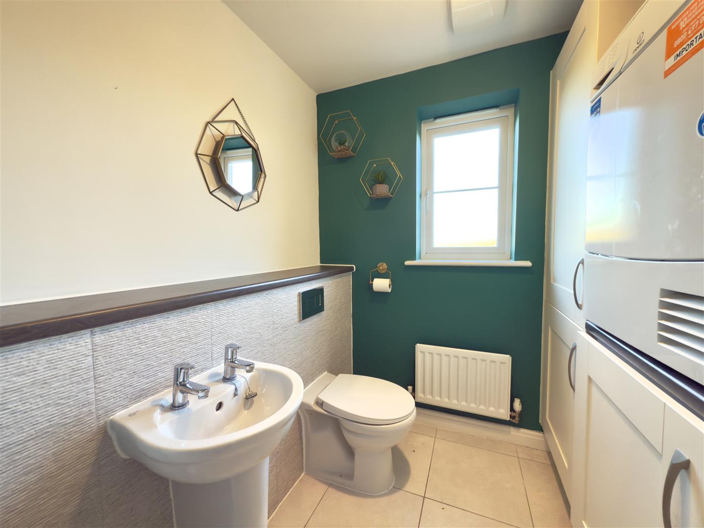 Larbourne Park Road, Flore