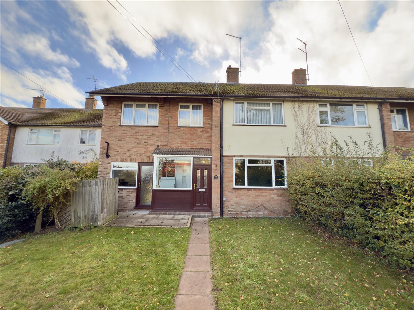 Harlestone Road, Duston