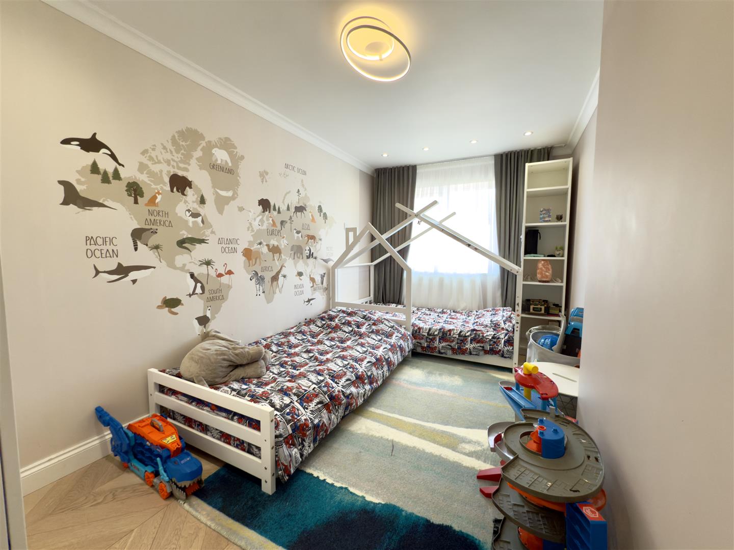 Limoges Court, Duston