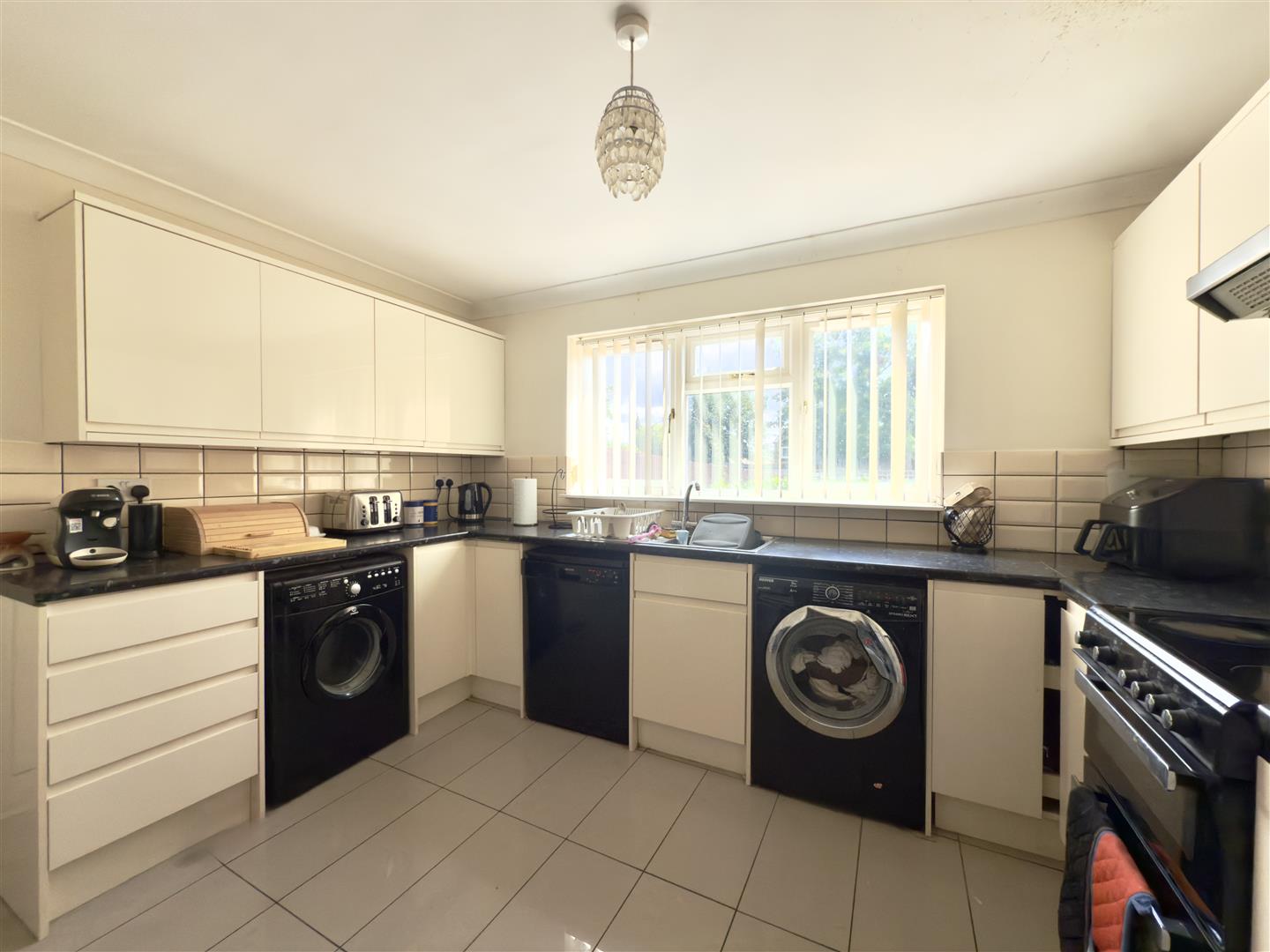 Eastfield Road, Duston