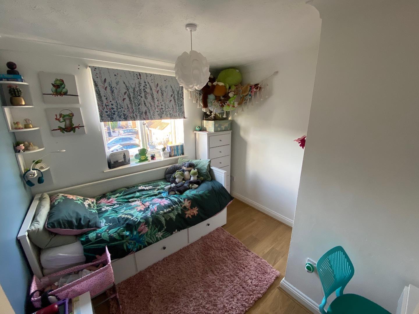 Excelsior Gardens, Duston