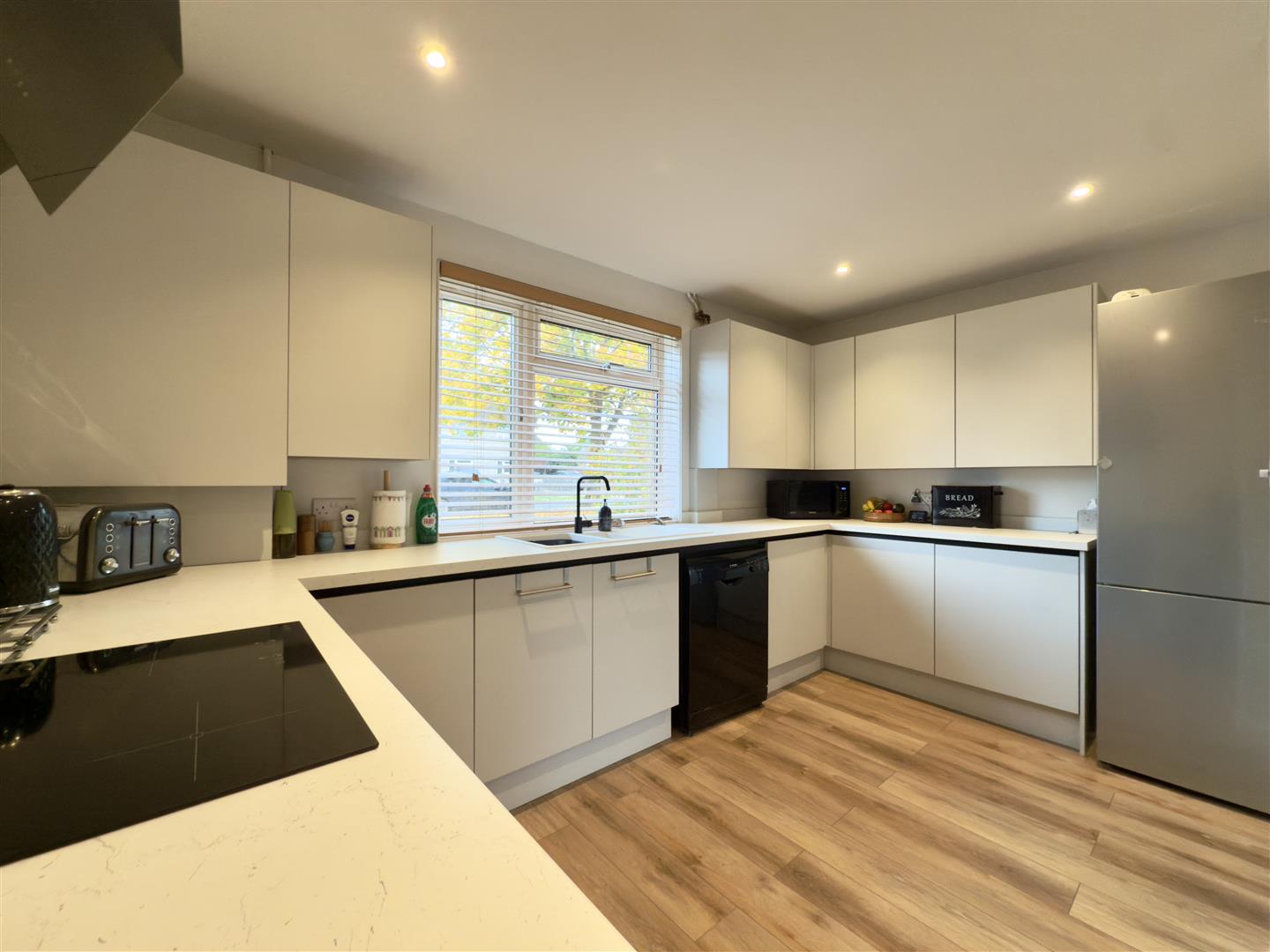 Eastfield Road, Duston