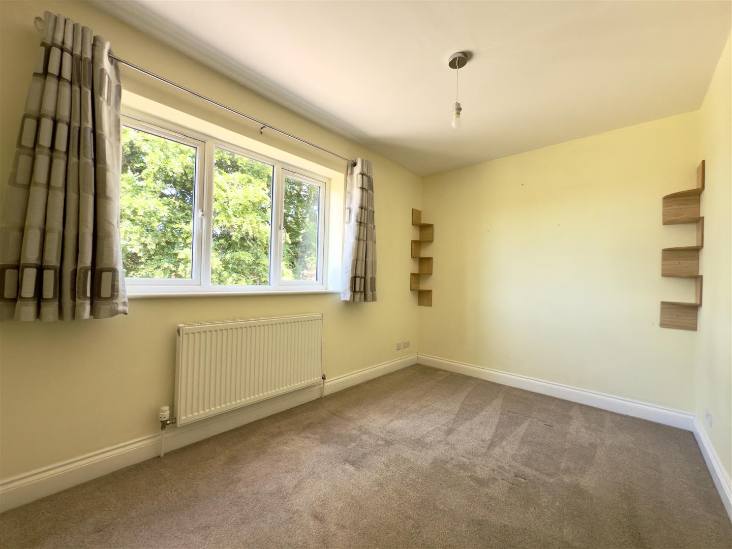 Liberty Drive, Duston