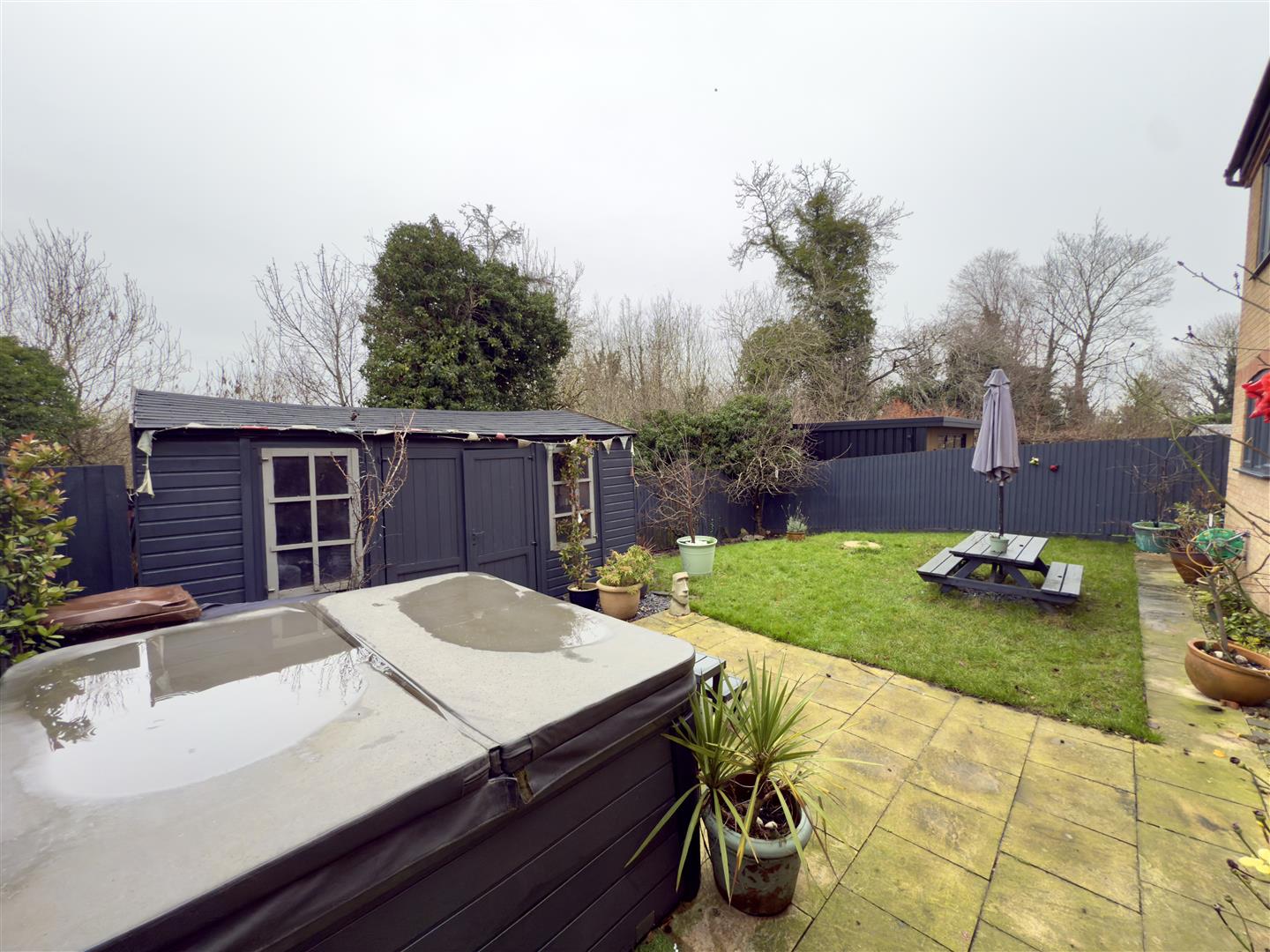 Liberty Drive, Duston