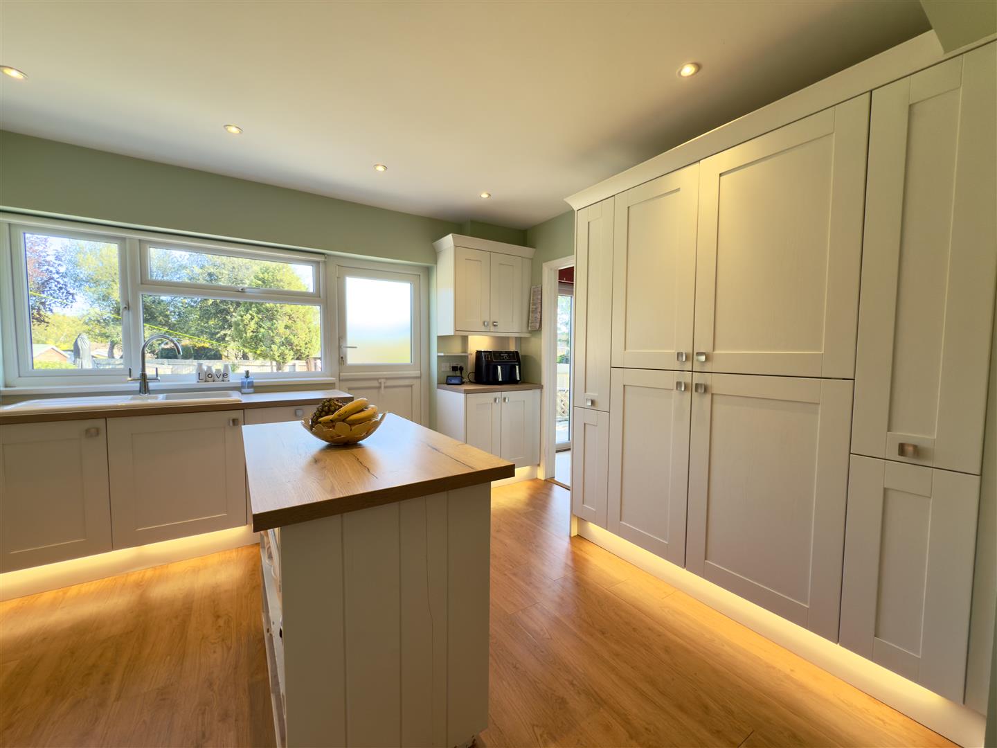 Edgehill Road, Duston