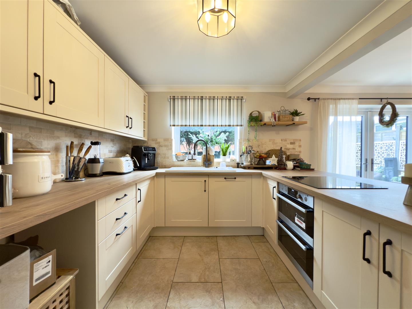 Excelsior Gardens, Duston