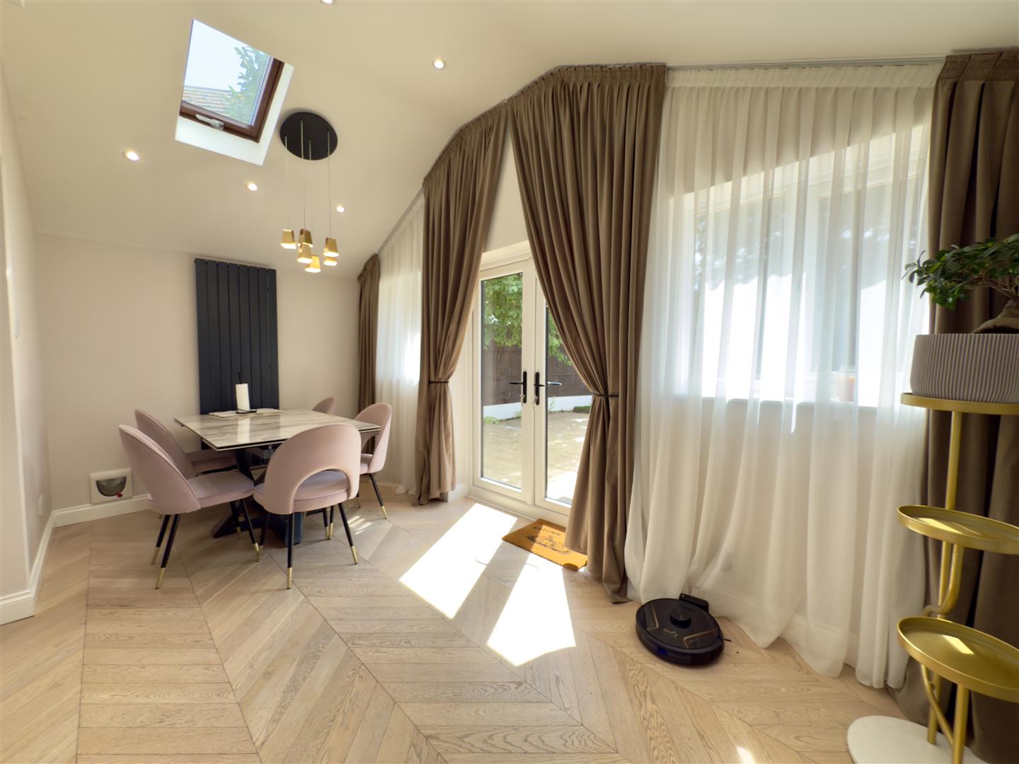 Limoges Court, Duston