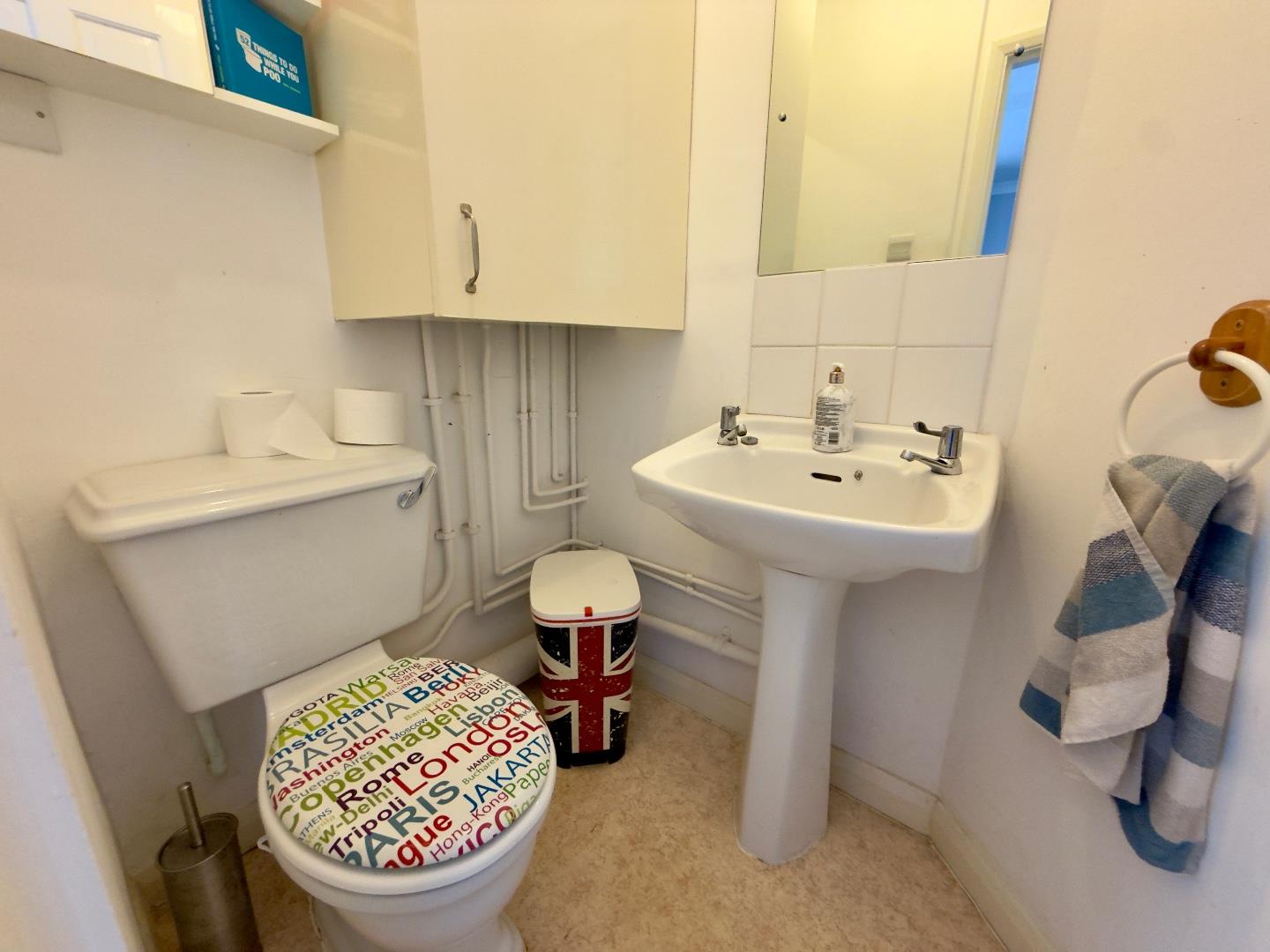 Eastfield Road, Duston