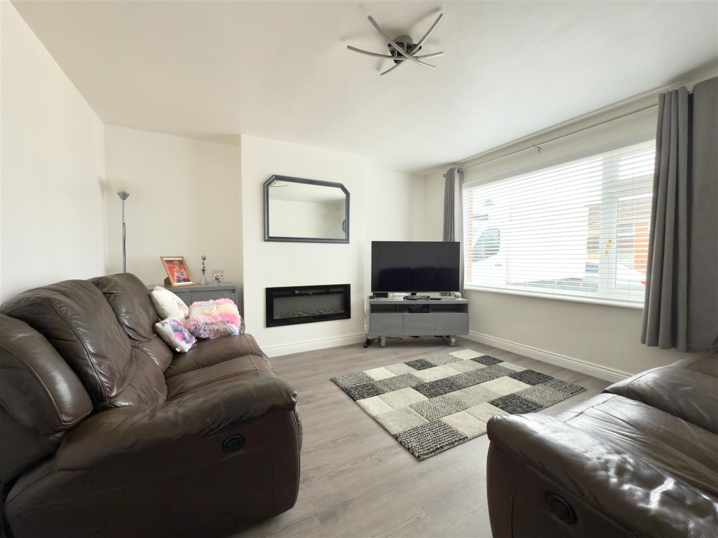 Ryeland Road, Duston