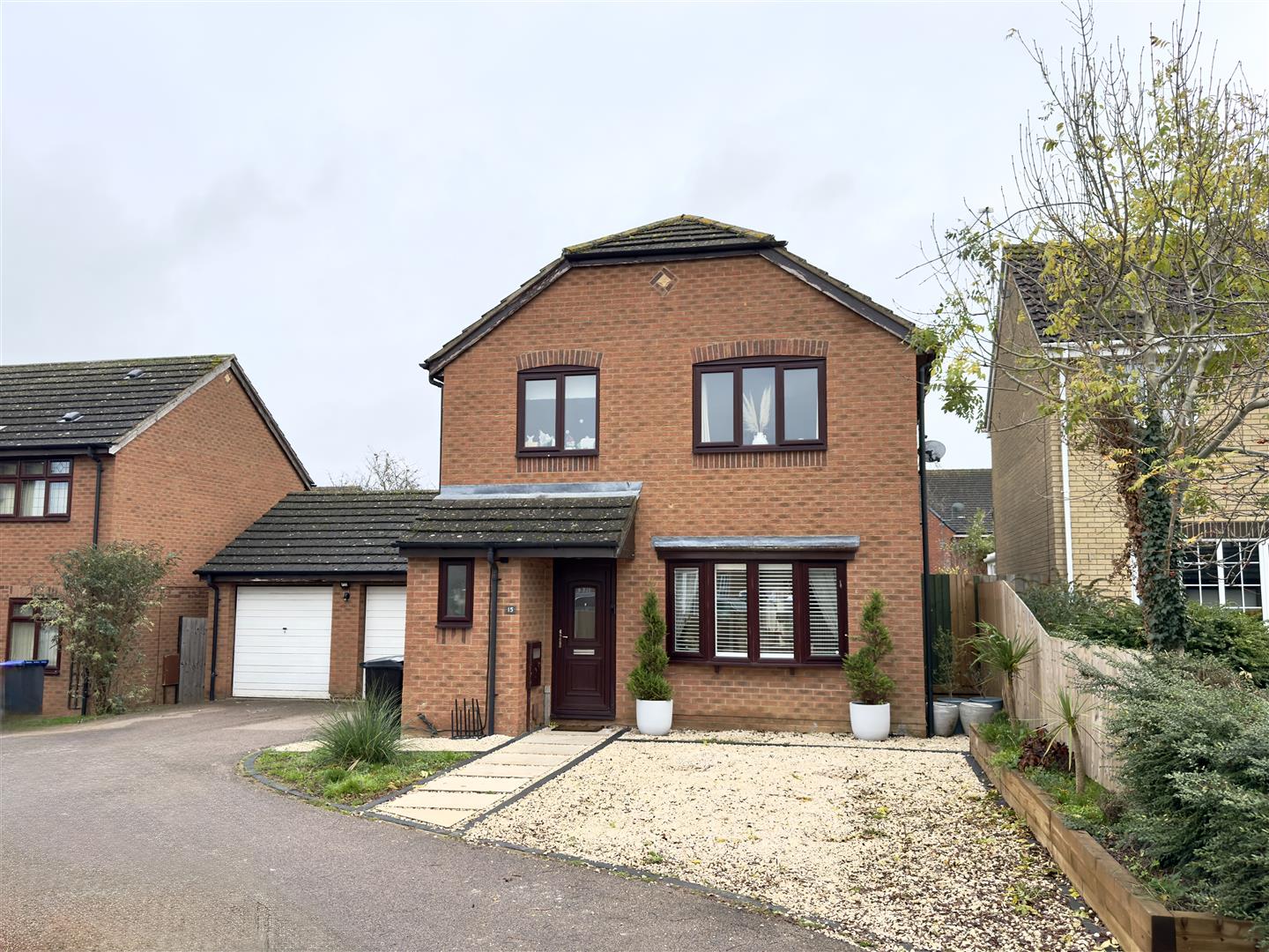 Excelsior Gardens, Duston