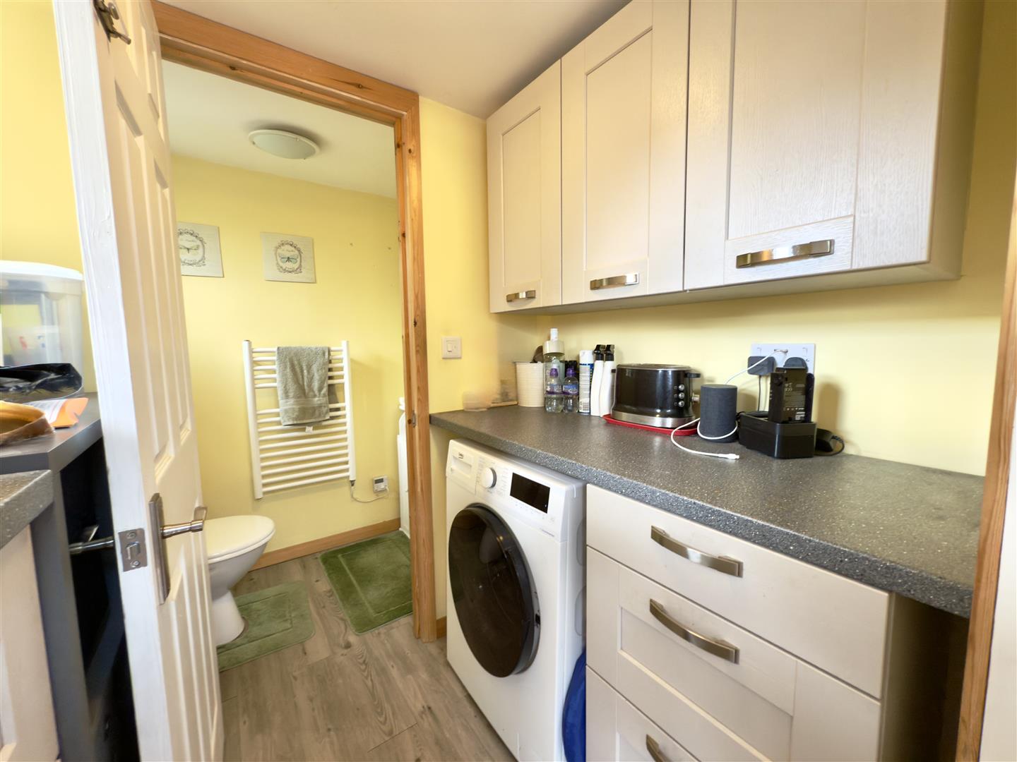 The Scarplands, Duston