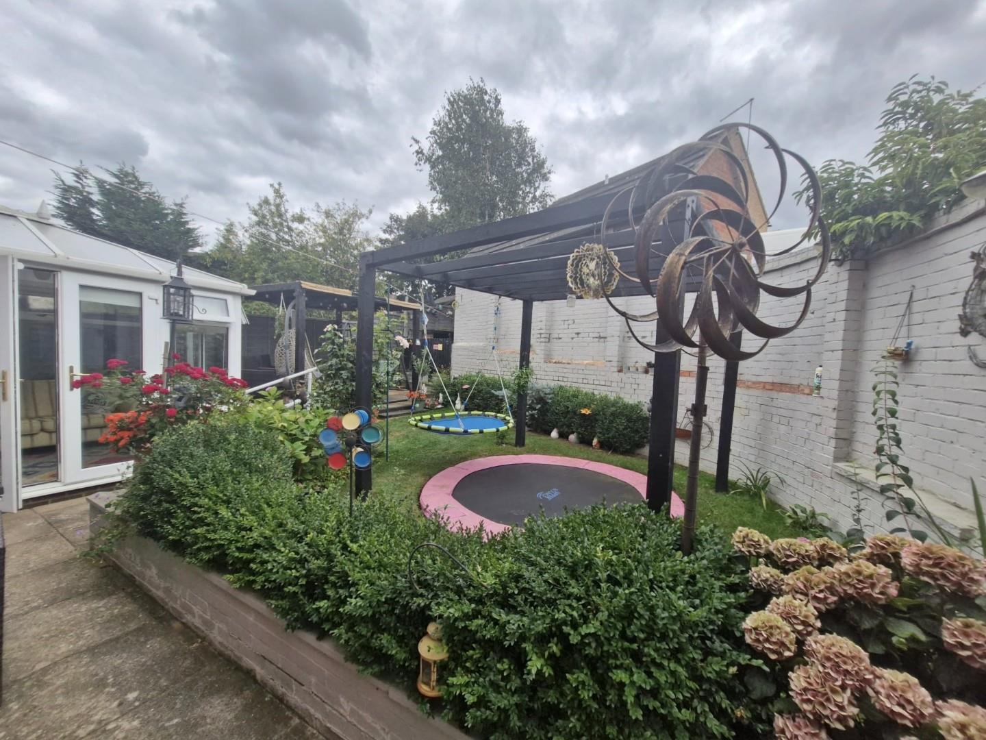 Hambledon Rise, Danefield