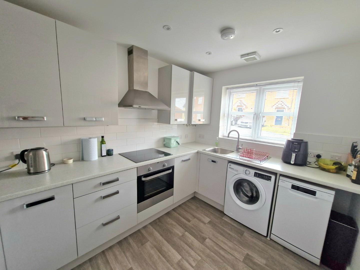 Harvester Way, Buckingham Fields