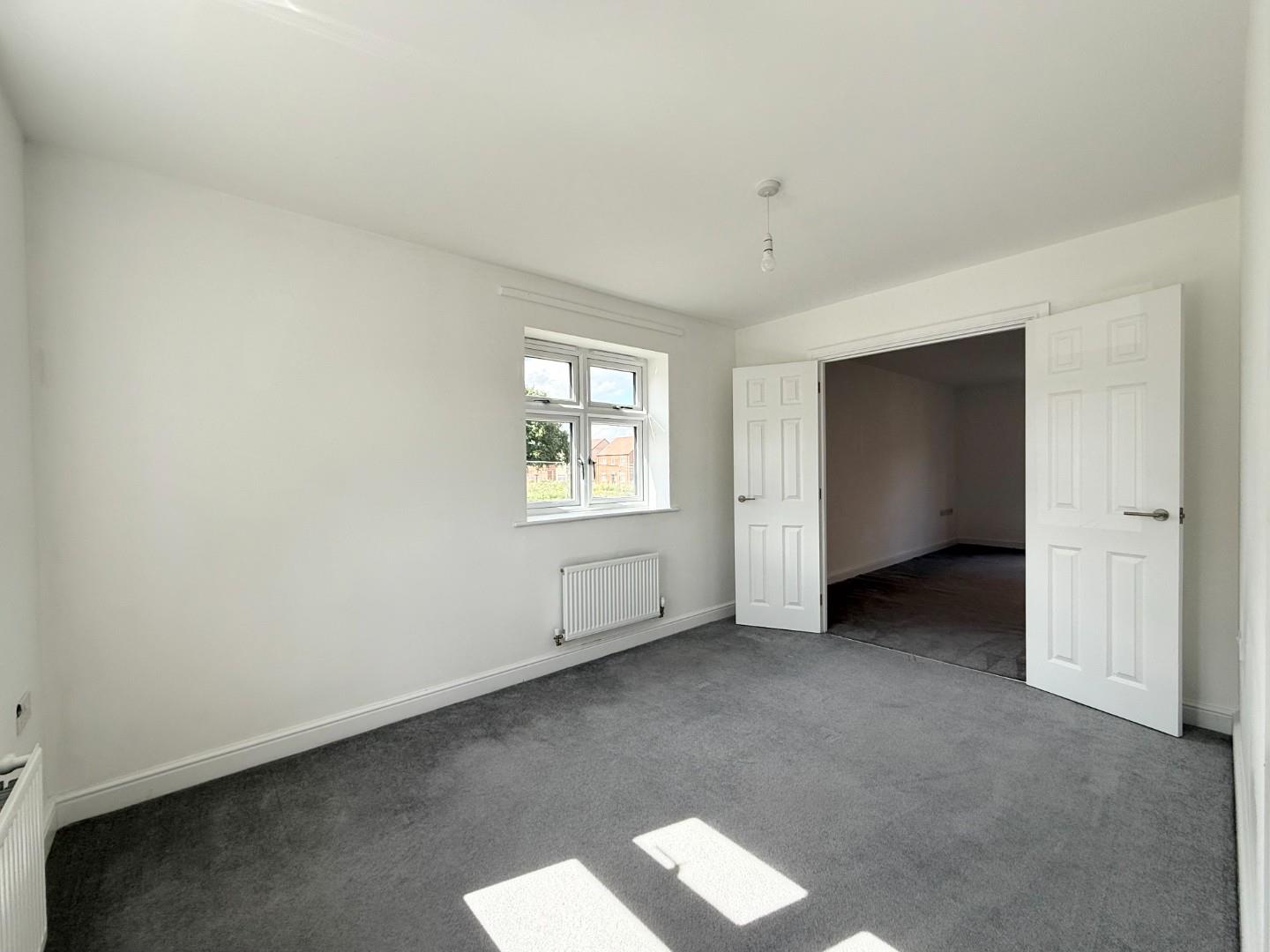 Harvester Way, Buckingham Fields