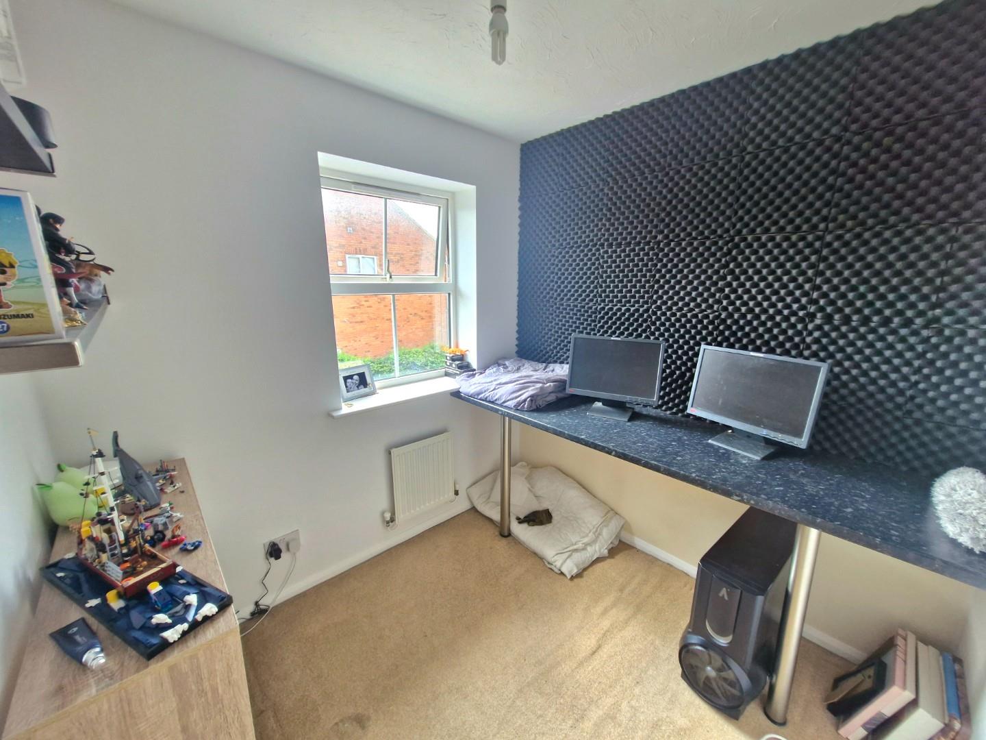 Tewkesbury Close, Buckingham Fields