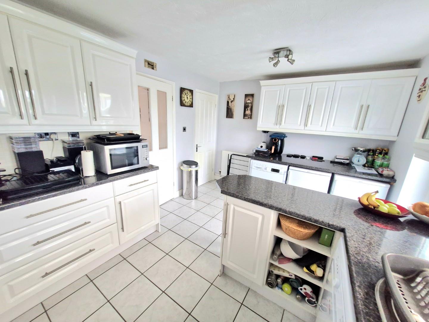 Tewkesbury Close, Buckingham Fields