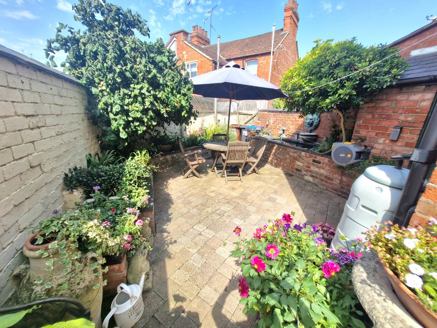 Towcester Road, Far Cotton