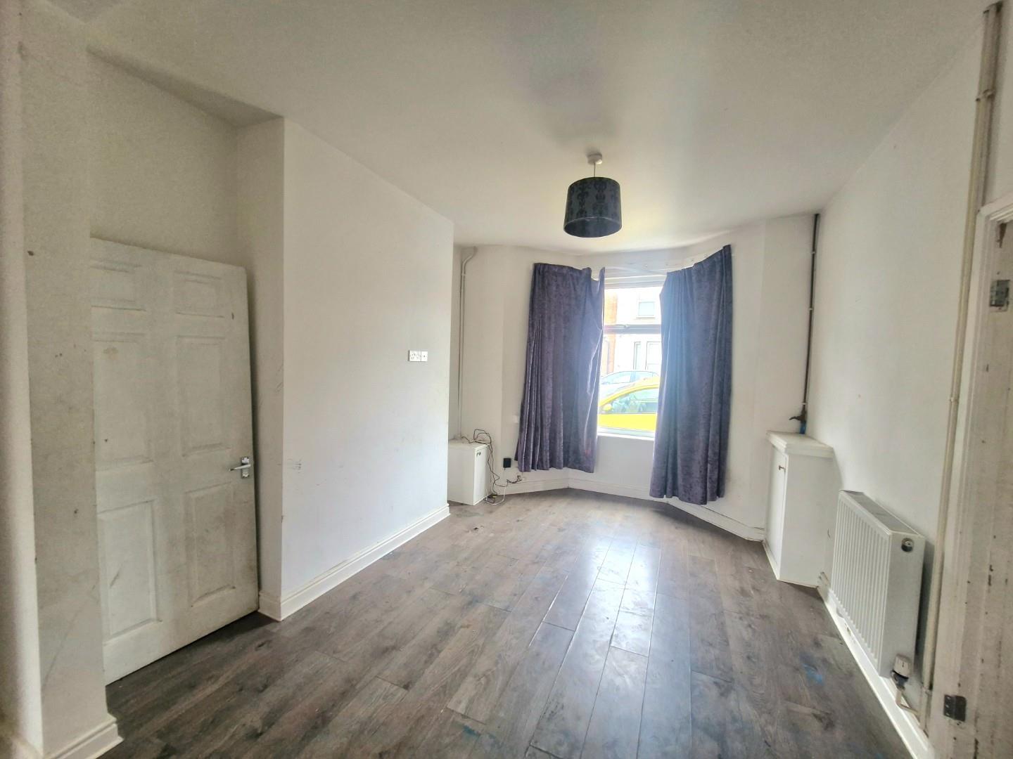 Euston Road, Far Cotton