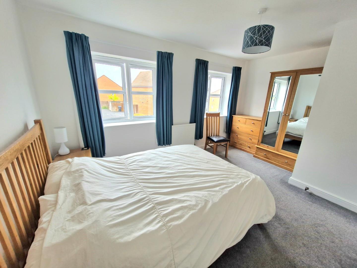 Harvester Way, Buckingham Fields