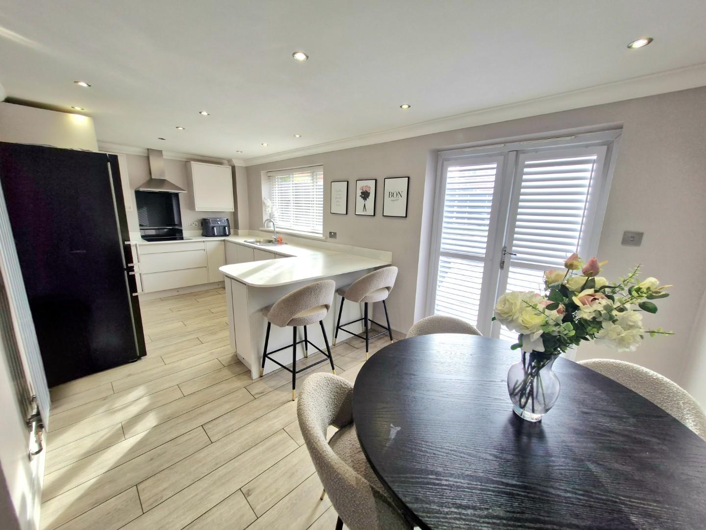 Leah Bank, Sandringham Gardens