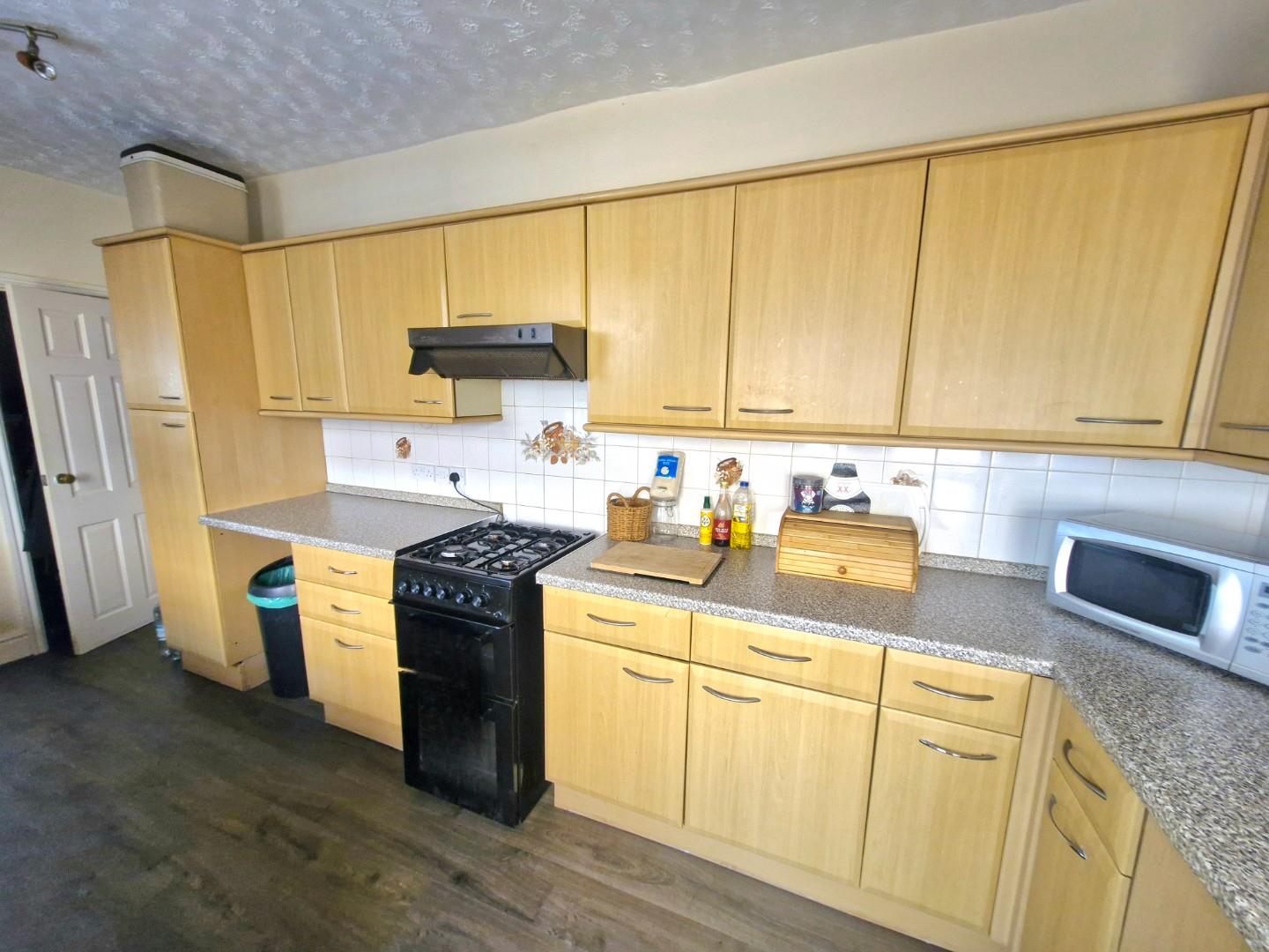 Euston Road, Far Cotton