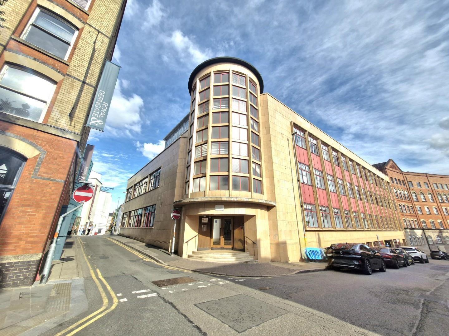 Guildhall Road, Town Centre