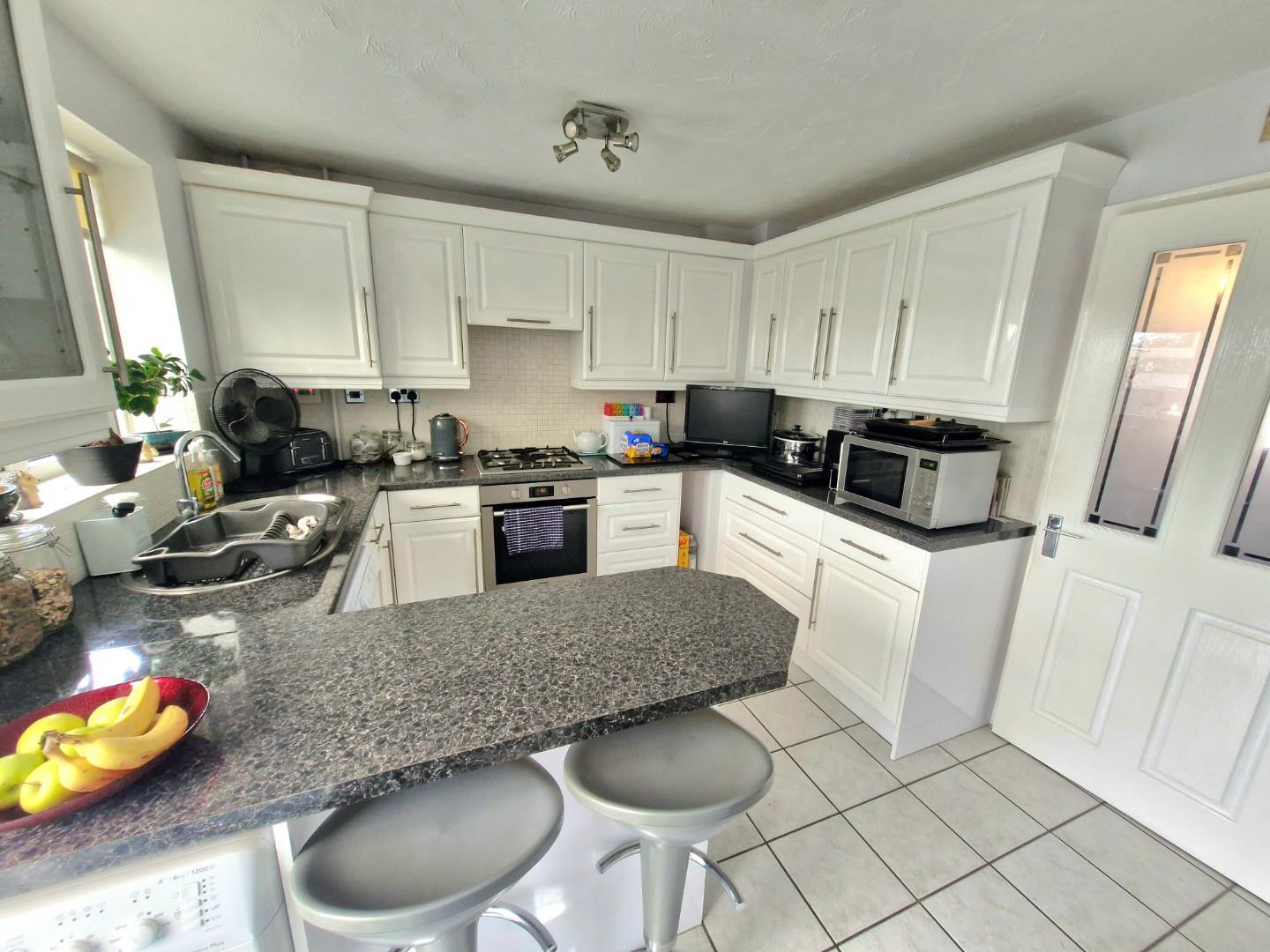 Tewkesbury Close, Buckingham Fields