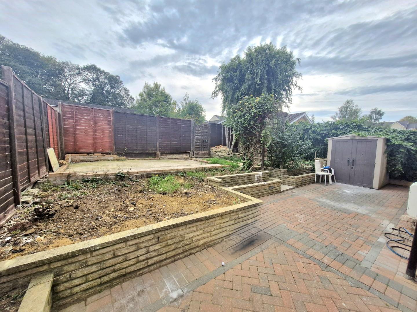 Thorn Hill, Briar Hill