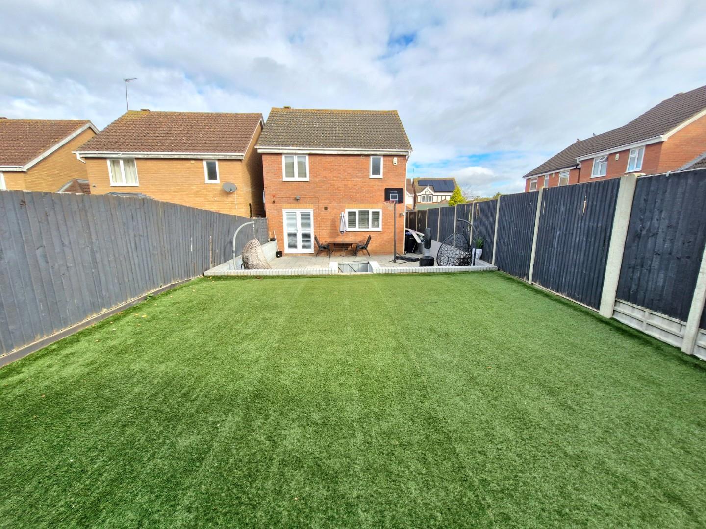 Leah Bank, Sandringham Gardens