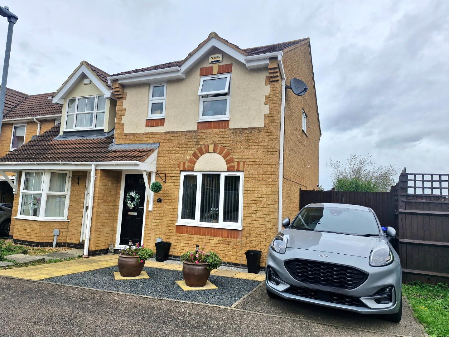 Tewkesbury Close, Buckingham Fields