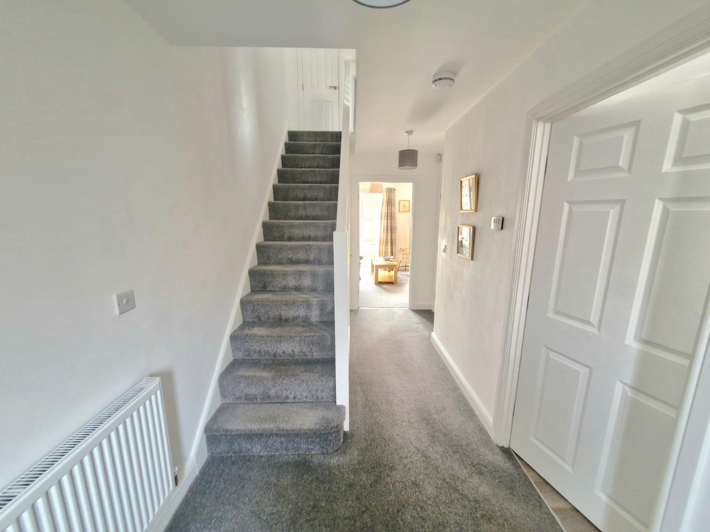 Harvester Way, Buckingham Fields