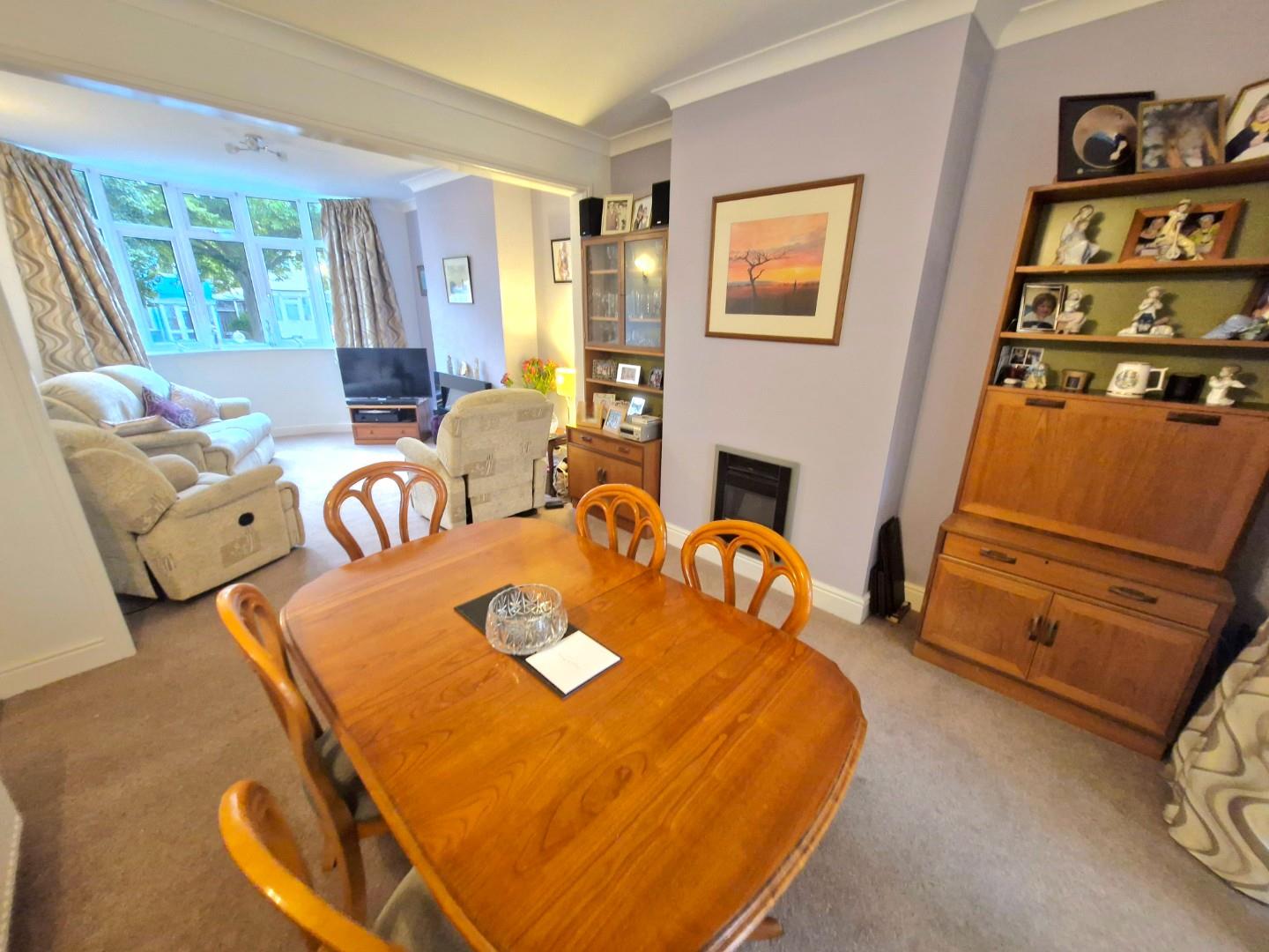 Parkfield Avenue, Delapre