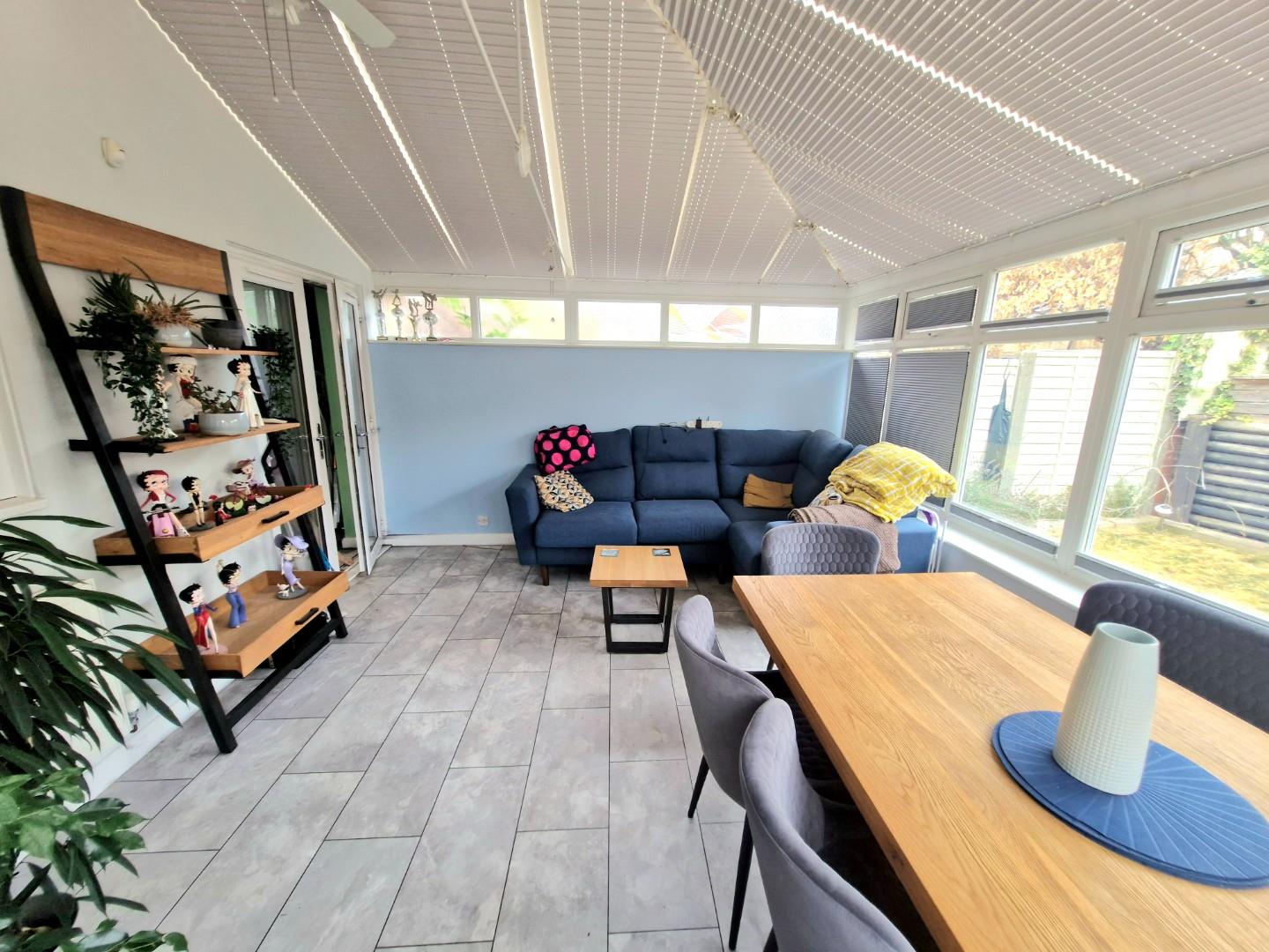 Leah Bank, Sandringham Gardens