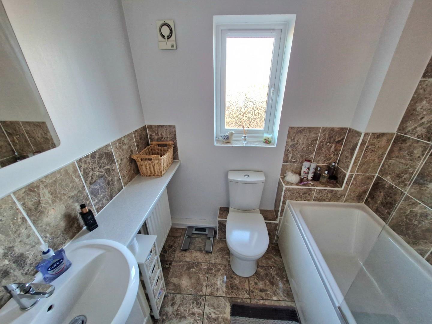 Leah Bank, Sandringham Gardens