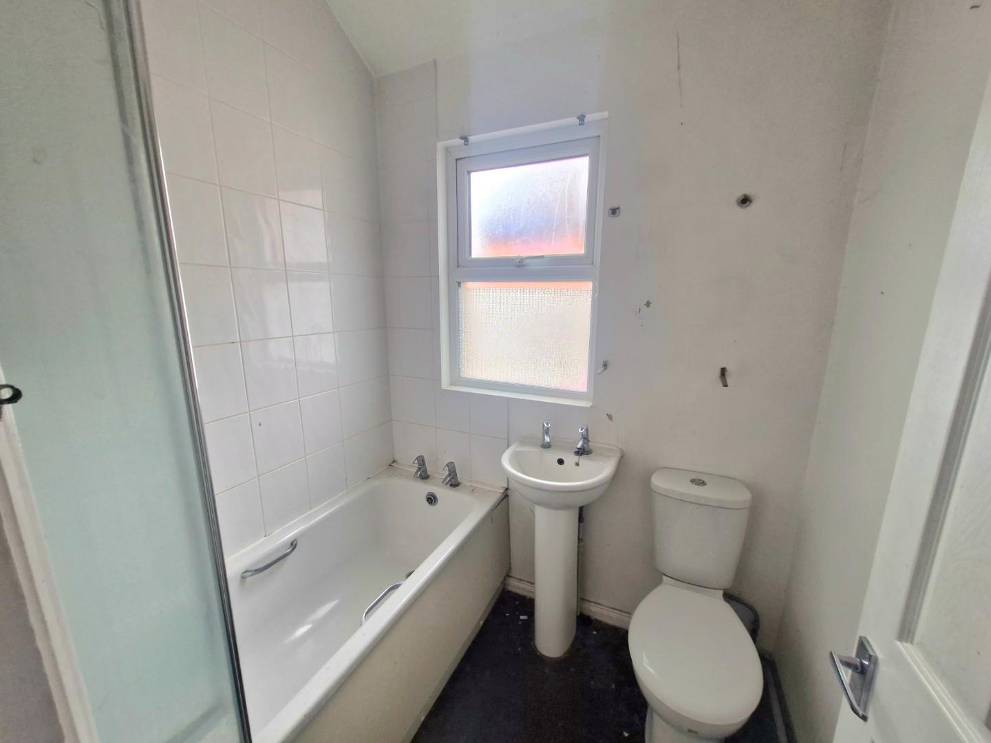 Euston Road, Far Cotton