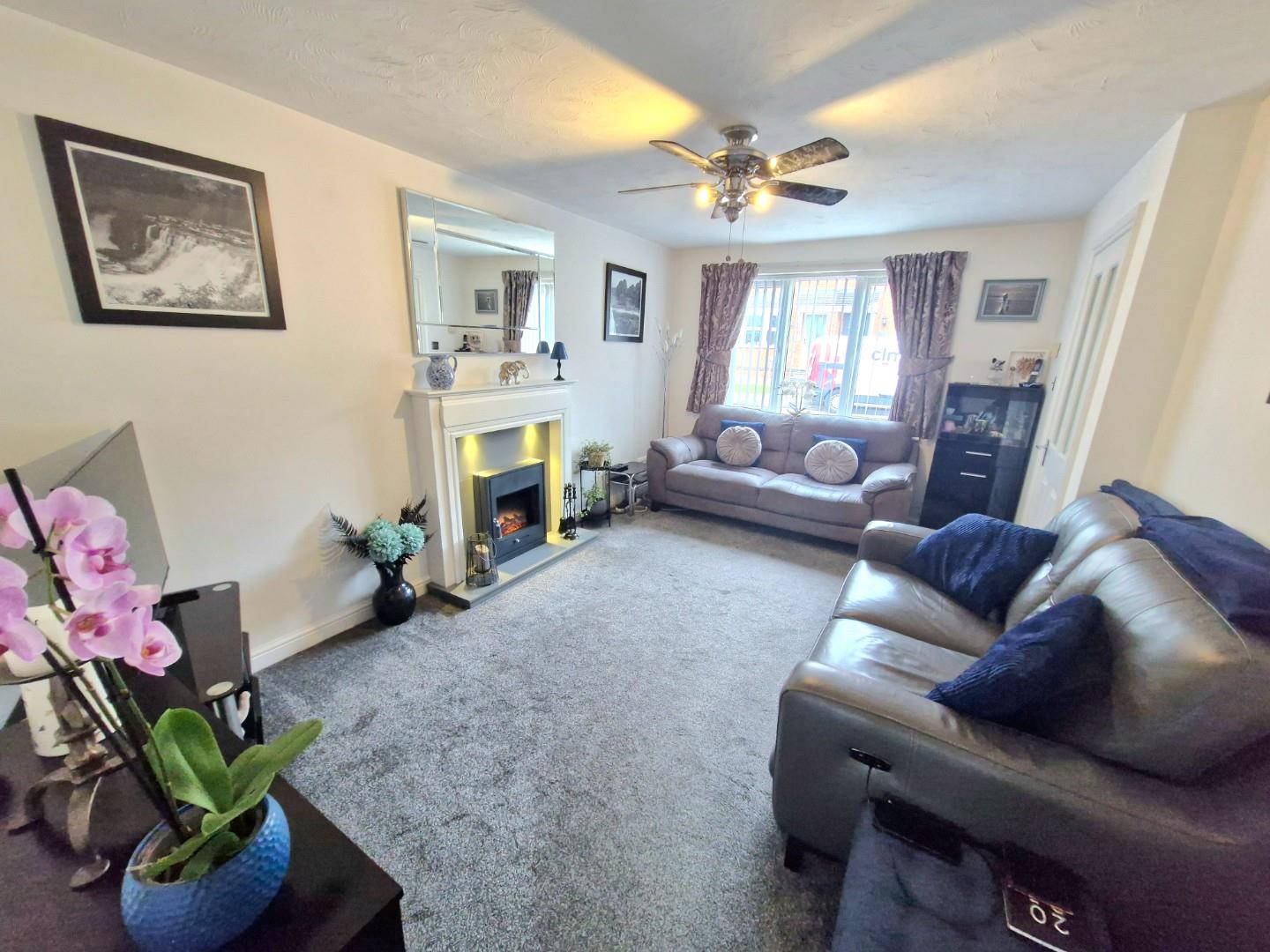 Tewkesbury Close, Buckingham Fields