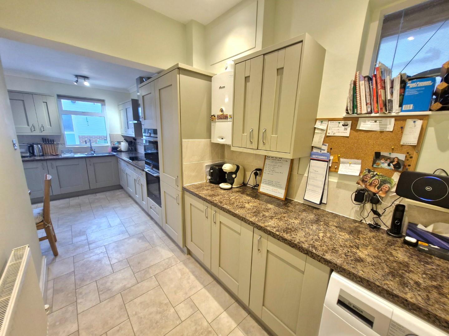 Parkfield Avenue, Delapre