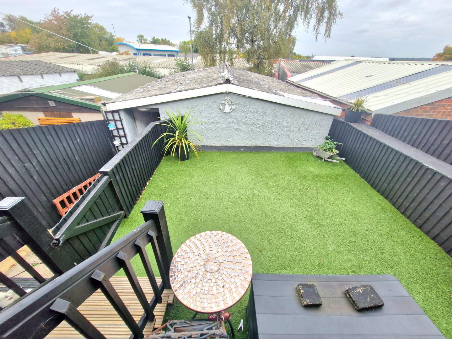 Rothersthorpe Road, Far Cotton