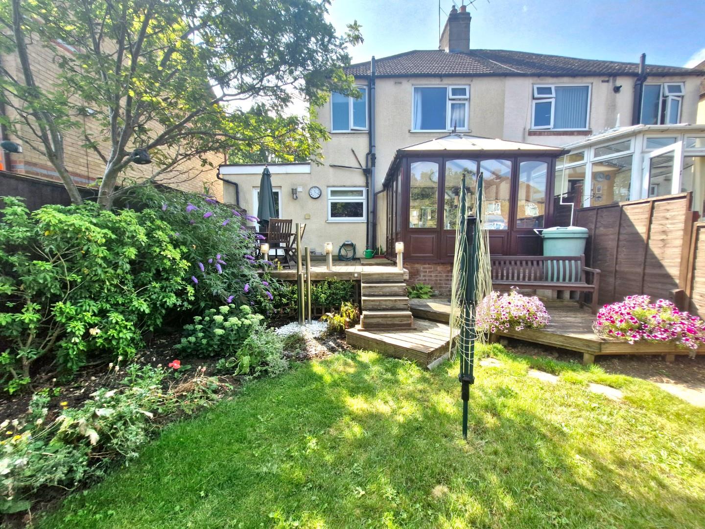 Southfield Avenue, Far Cotton