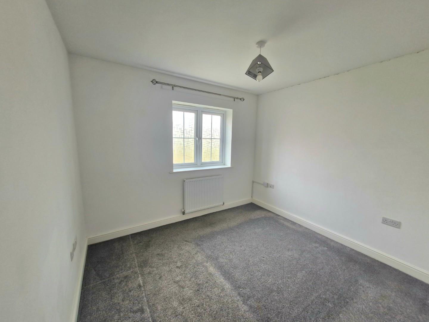 Grassland Way, Buckingham Fields