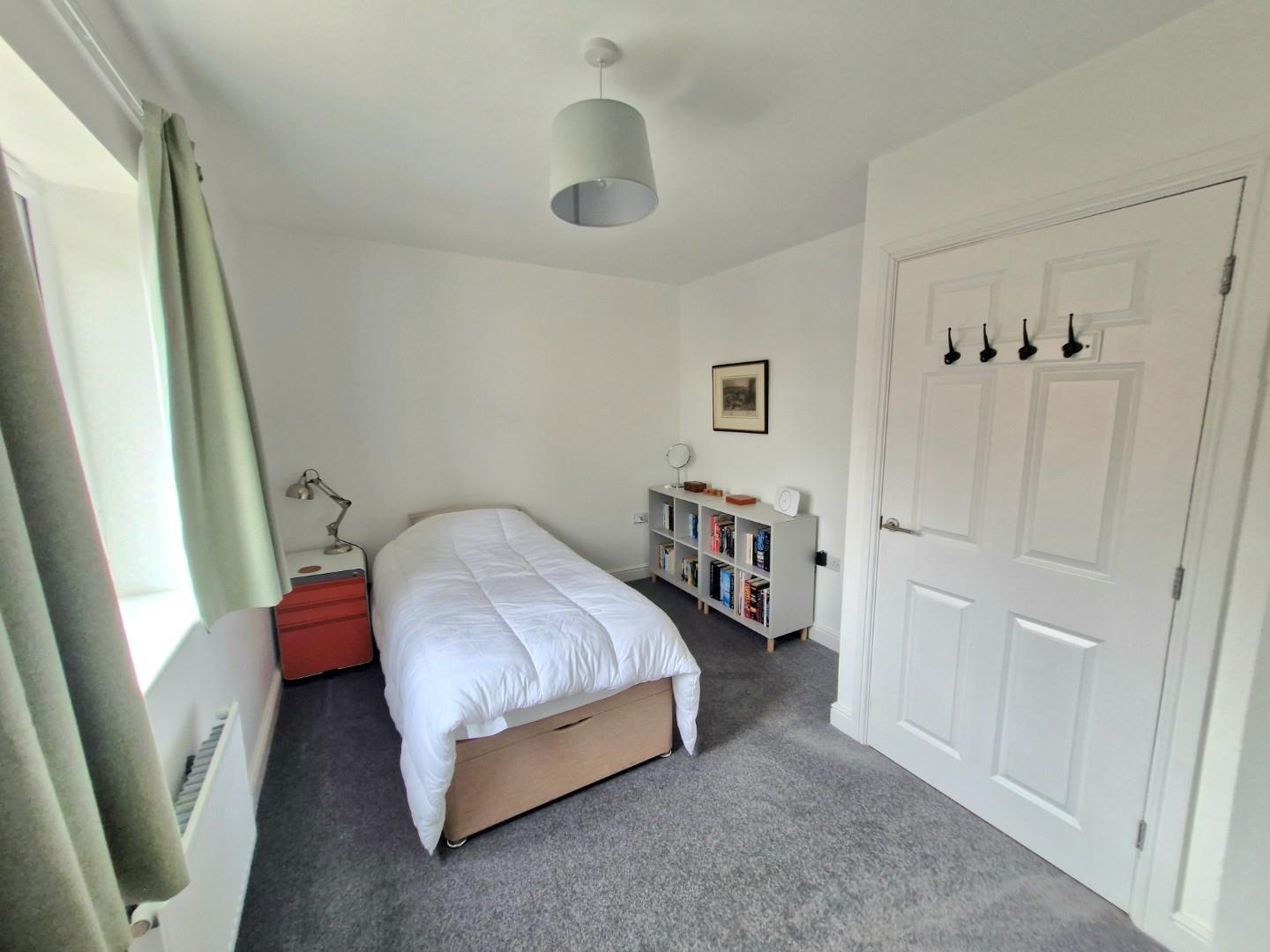 Harvester Way, Buckingham Fields