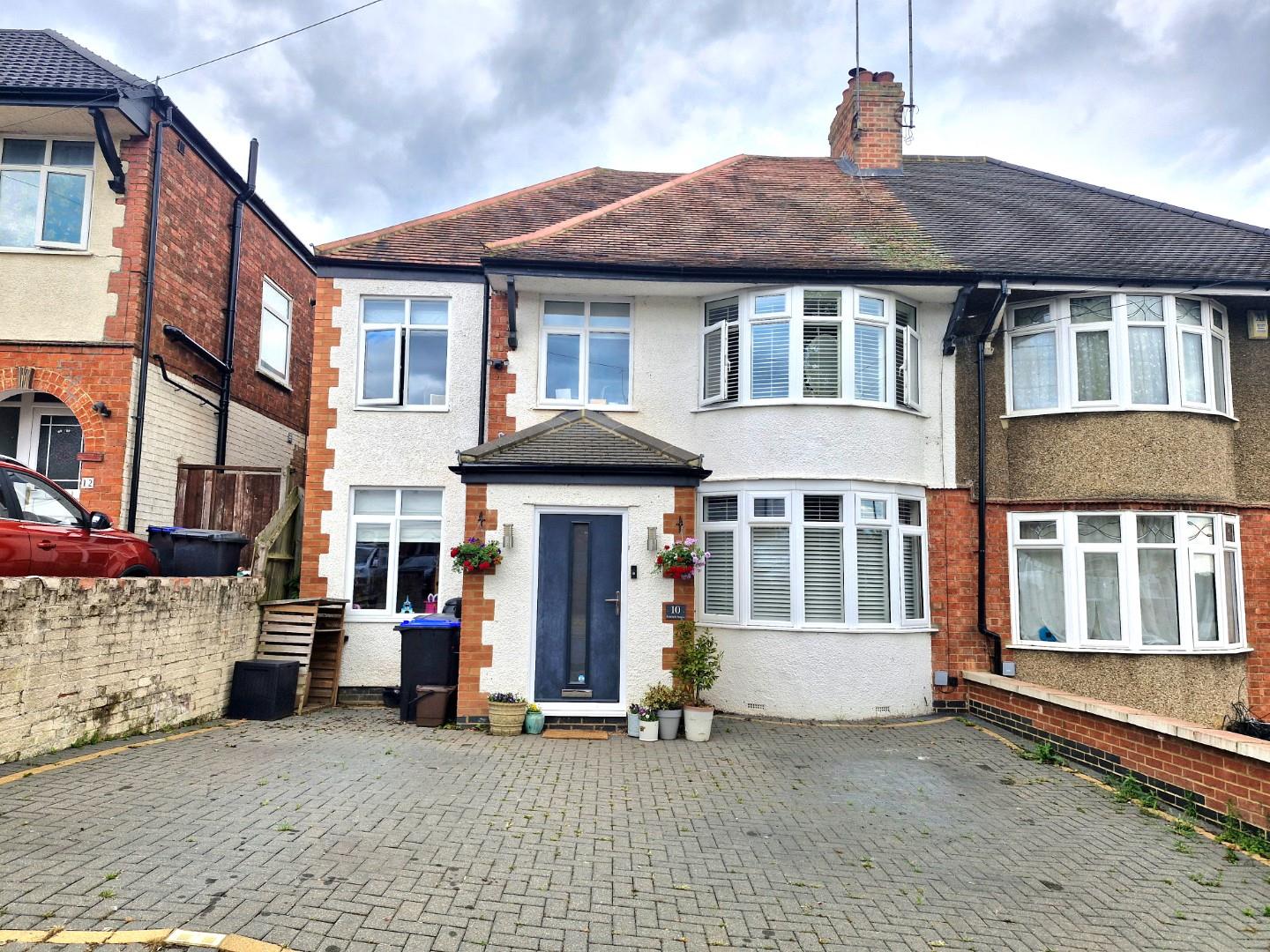Parkfield Avenue, Delapre