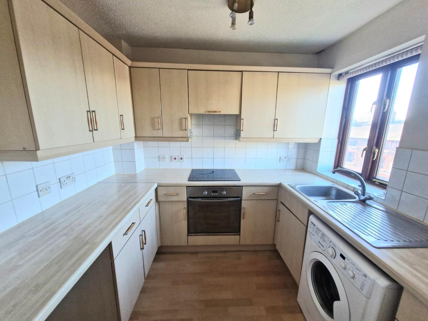 Henry Bird Way, Southbridge