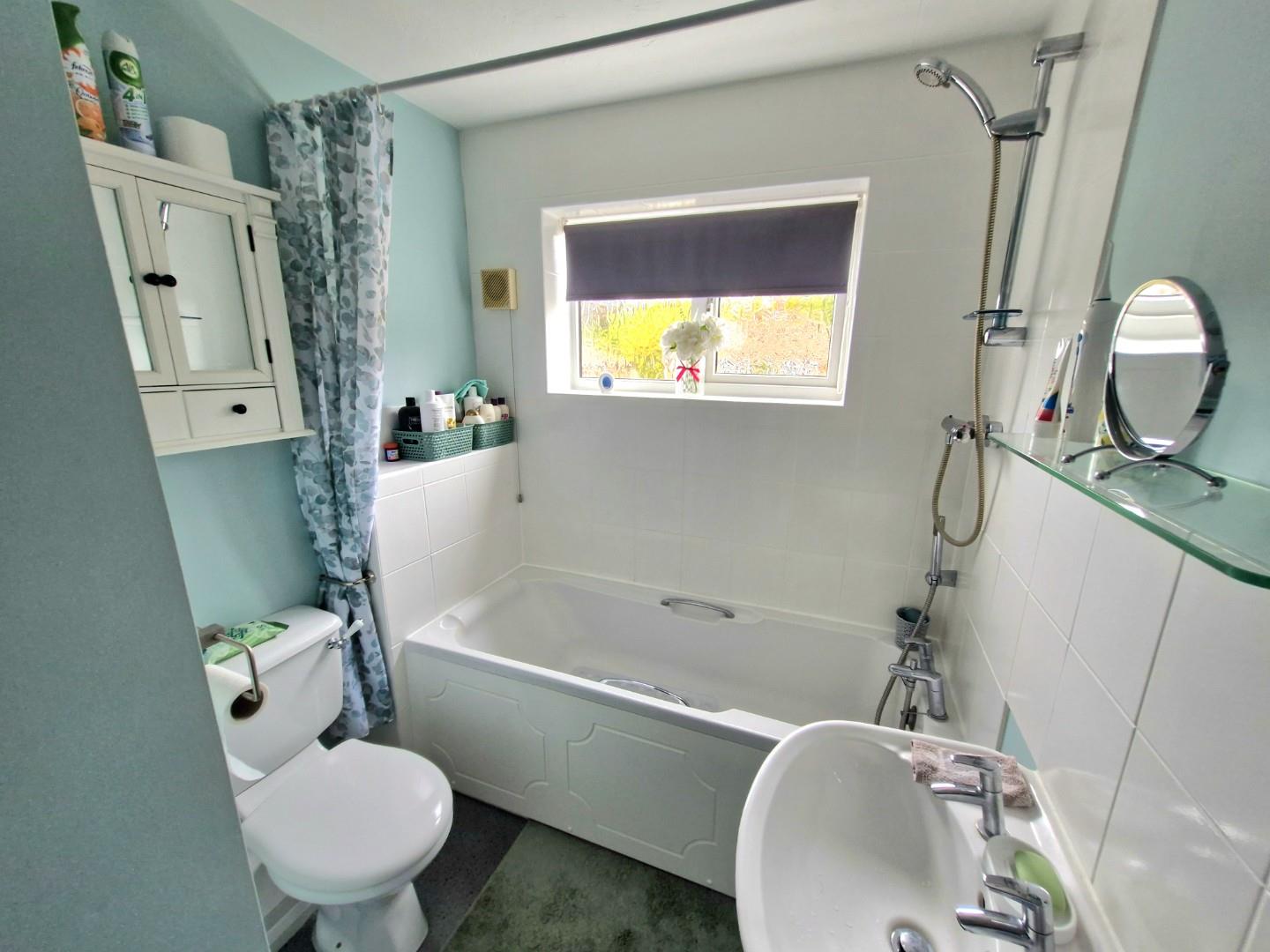 Tewkesbury Close, Buckingham Fields