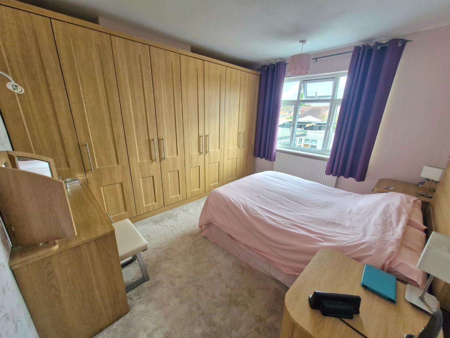 Parkfield Avenue, Delapre