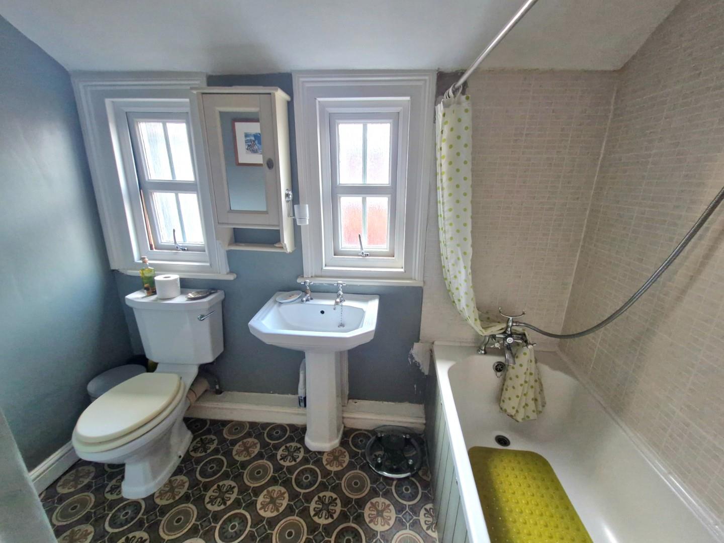 Towcester Road, Far Cotton