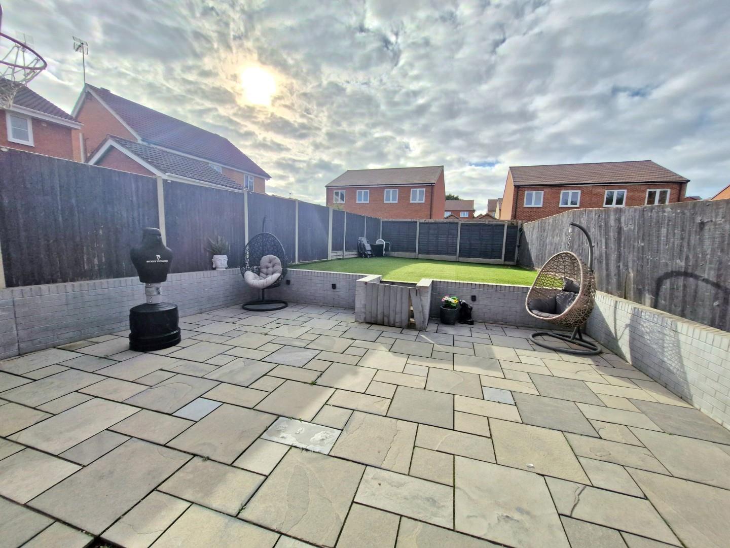 Leah Bank, Sandringham Gardens